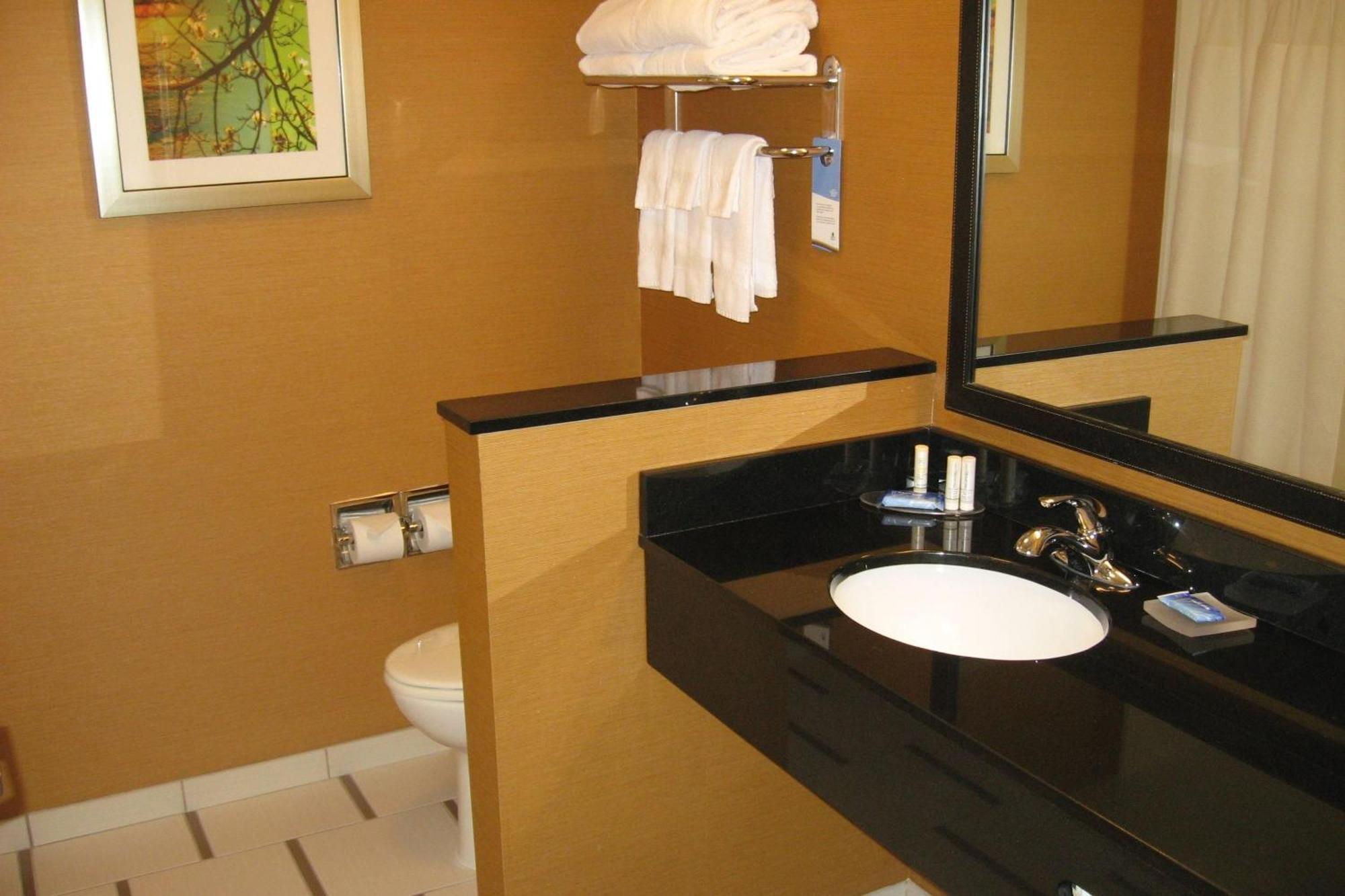 Fairfield Inn & Suites By Marriott Elmira Corning Хорсхедс Экстерьер фото
