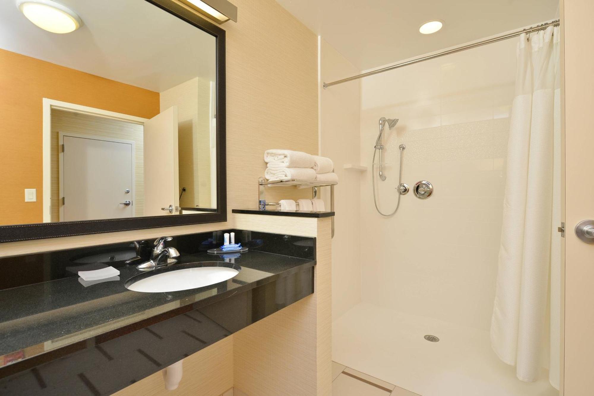 Fairfield Inn & Suites By Marriott Elmira Corning Хорсхедс Экстерьер фото